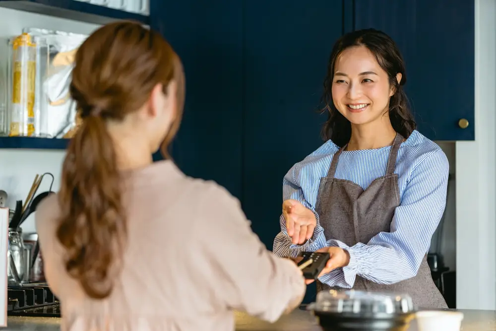 リテールテックを活用して店舗体験を最適化する